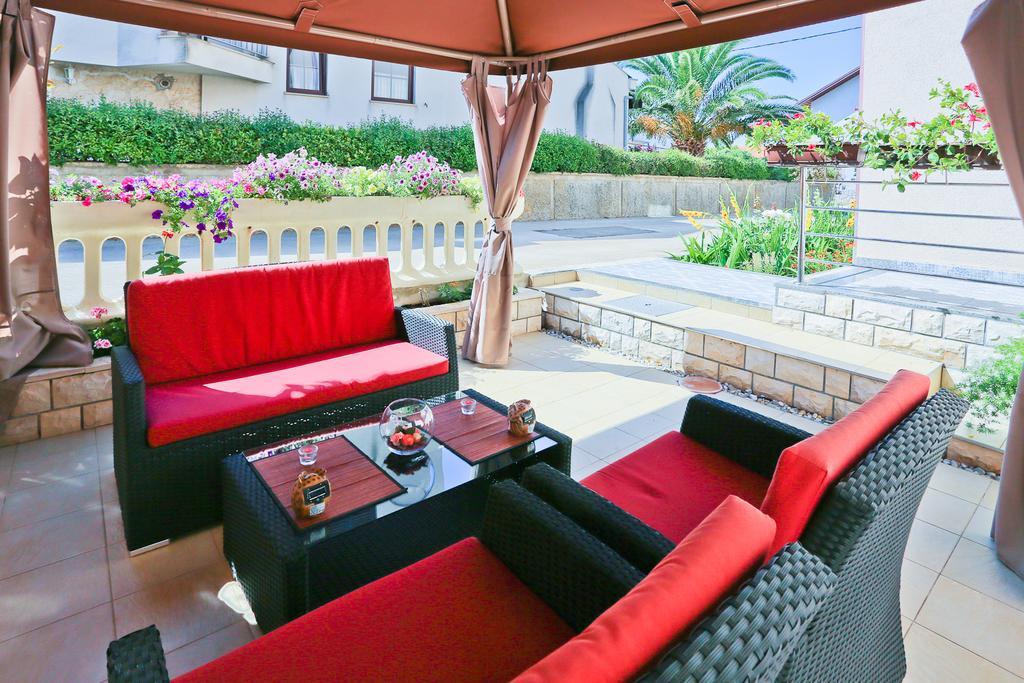 Apartments Bobi ザダル エクステリア 写真